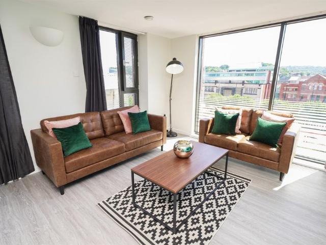 at Sheffield, Flat 9, Sellers Wheel. 3 bed apartment to rent £1,806 pcm £417 pw