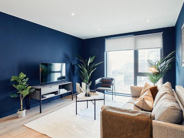 at Solasta Riverside, 20 Clyde Pl G5 1 bed apartment to rent £1,275 pcm £294 pw