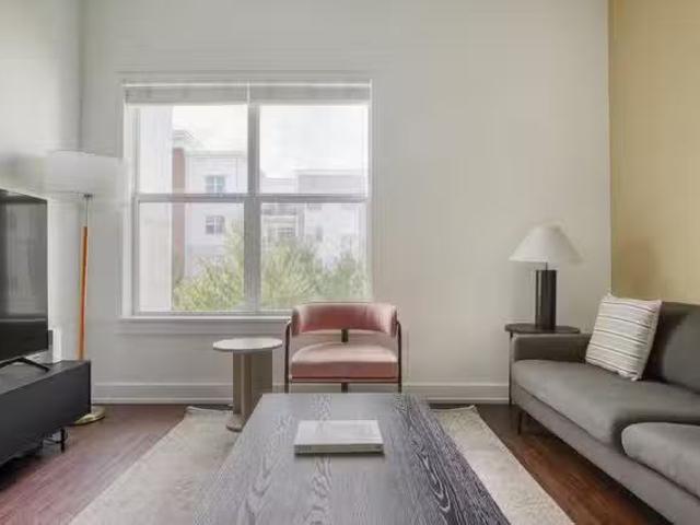 Atmark Cambridge 2, 90 Fawcett St, Cambridge Highlands 2 B.