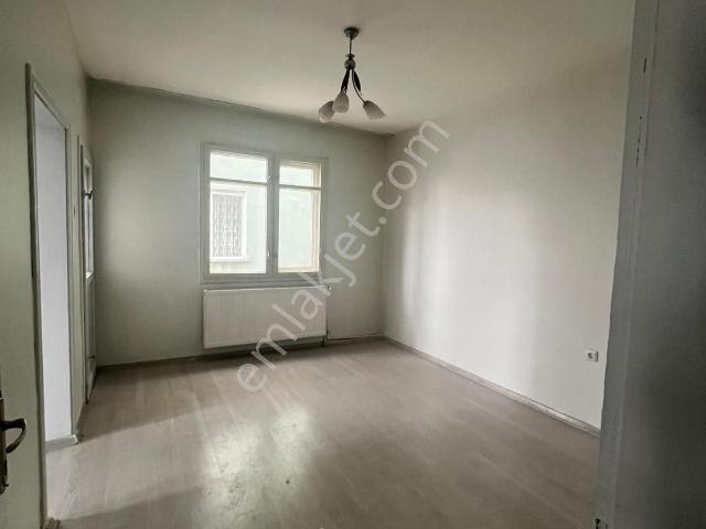 Şato Life Gm'den Şükrüpaşada 2+1 Ara Kat Kiralık Daire
