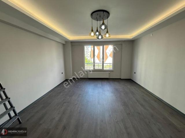 Atatarük Bulvarında Kiralık Sıfır 3+1 Daire