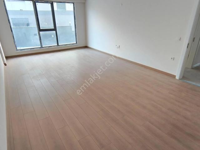 Atatürk Mah. 3+1 0 Geniş Kiralık Daire