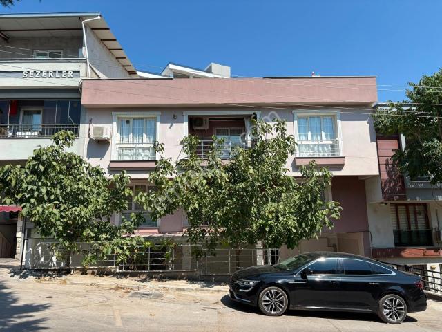 Atatürk Mah. Balkonlu,d.gazlı,klimalı, Ayrı Mutfak 75m2 1+1
