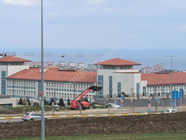 Atatürk Mah. Ebeveyn Banyolu Ayçadan Satılık Geniş 2+1 Daire