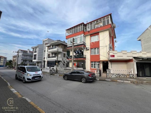 Atatürk Mah. Hamit Kaplan Cd. Üzeri 40 M2 Teraslı Kiralık Daire
