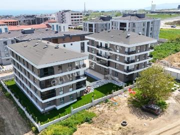 Atatürk Mah Havuzlu Site İçerisinde Satılık Lüx 2+1 Daire