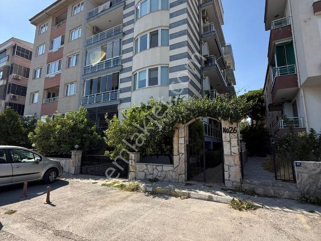 Atatürk Mahallesi Tren Yolu Bulvarın Da Kiralık 3+1 Daire