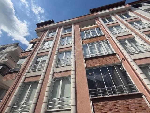 Atatürk Mahallesi’nde Denizin Maviliğiyle Buluşun: Tuğba Emlak'tan Avantajlı 3+1 Daire!