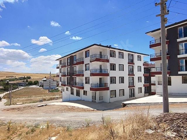 ATATÜRK MAHALLESİ'NDE SATILIK 2+1 DAİRE