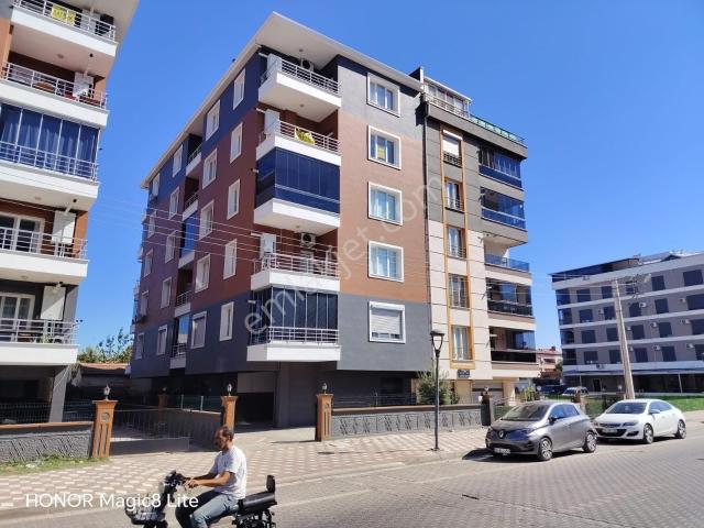 Atatürk Mahallesi Prestij Cad. Üzerinde Eşyalı Kiralık 1+1 Daire