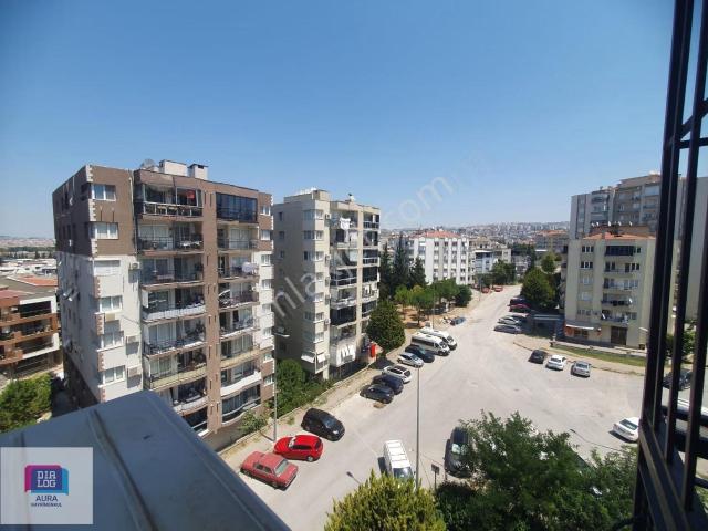 Atatürk Mahallesi Site İçerisinde 3+1 Asansörlü Satılık Daire