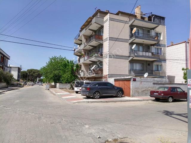 Atatürk Mahallesinde Cadde Üzeri 2+1 Daire