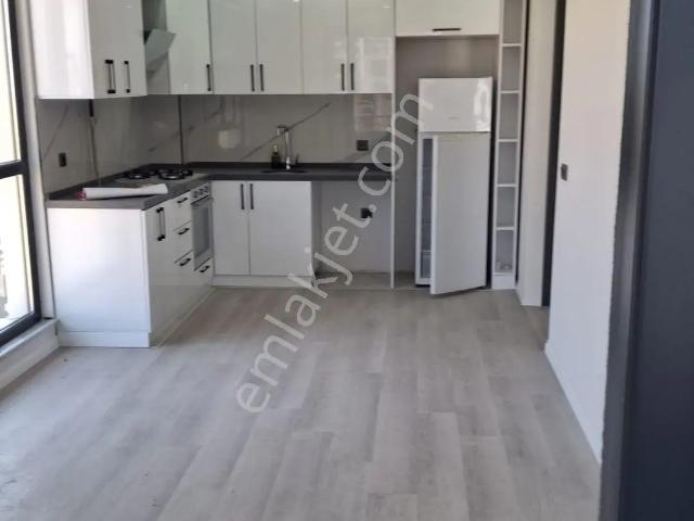 Atatürk Mahallesinde Kiralık 1+1 Daire