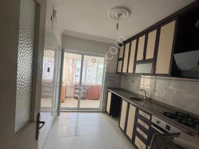 Atatürk Mahallesinde Kiralık 120m2 3+1 Daire