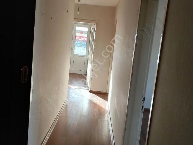 Atatürk Mahallesinde Kiralık 2+1.daire