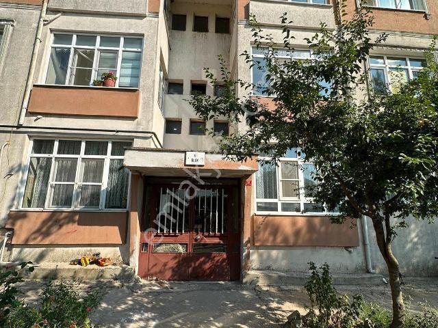 Atatürk Mahallesiterminal Yanında 2+1 Satılık Daire