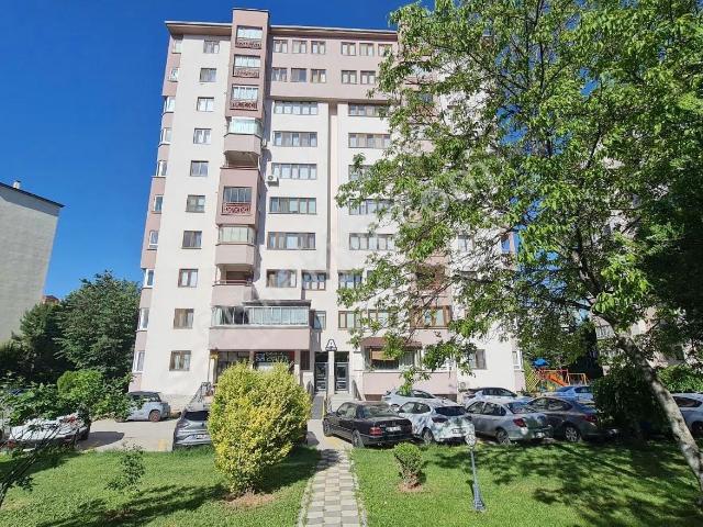 Atatürk Bulvarı Alkonak Sitesinde 3+1 Satılık Full Eşyalı Daire