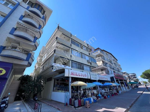 Atatürk Bulvarına Sıfır Denize Yakın 2+1 Daire