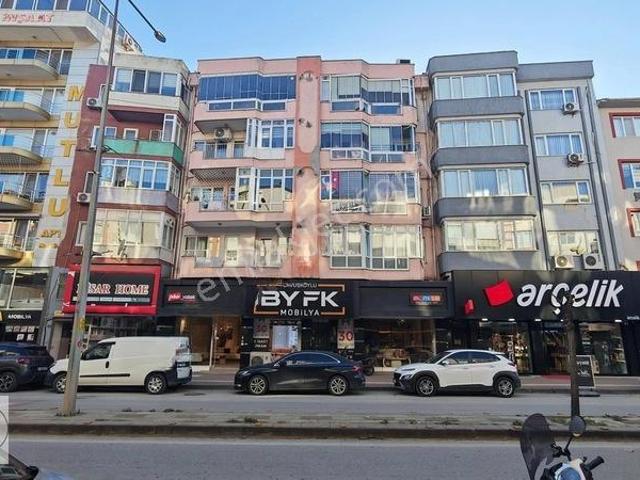 Atatürk Cad Üzeri Eşyalı Satılık 3+1 Daire