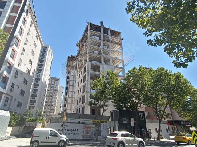 ATATÜRK CADDESİNDE DEVAM EDEN PROJEDE SATILIK LÜX 2+1 DAİRELER