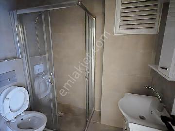 Atatürk Cd. Üzerinde Kiralık Sıfır, Kombili 2+1 Daire
