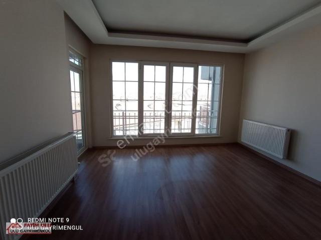 Atatürk Lisesi Civarı, Ana Cadde Kiralık 3+1 Daire