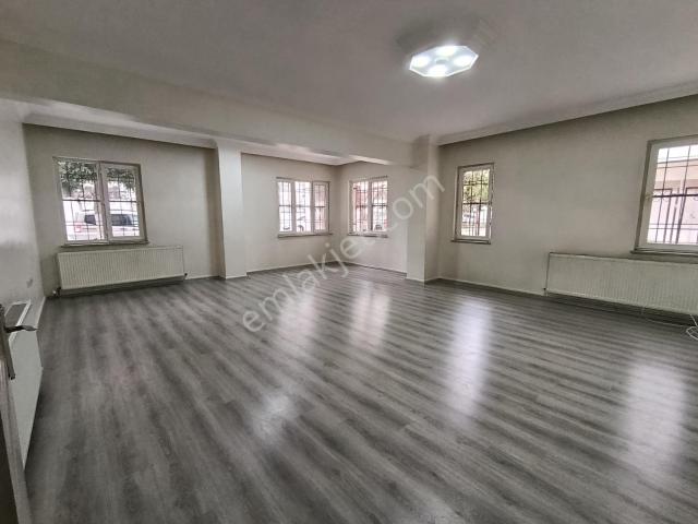 Atatürk'te Kiralık 3+1 Giriş Kat Daire