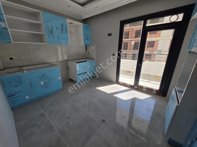 Ataürk Mahallesinde Deniz Manzaralı, Yeni 2+1 Daire