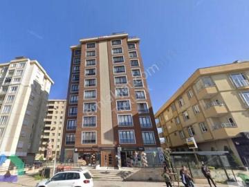 Atay Caddesi Üzerinde Ebv Banyolu Kiralık 3+1 !