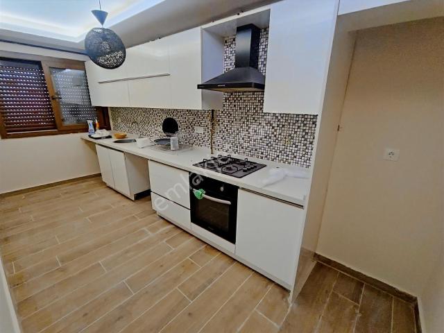 Ata Caddesi Yakını 2+1 Kapalı Mutfaklı Doğalgazlı Yeni Kiralık