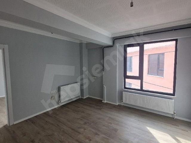ATA EMLAK'TAN İNCİVEZDE SATILIK 1+1 SIFIR DAİRE %90 KREDİ İMKANI !