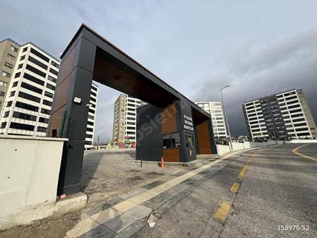 ATAŞEHİR ERYAMAN'DA ULTRA LÜKS SATILIK 4+1 DAİRE