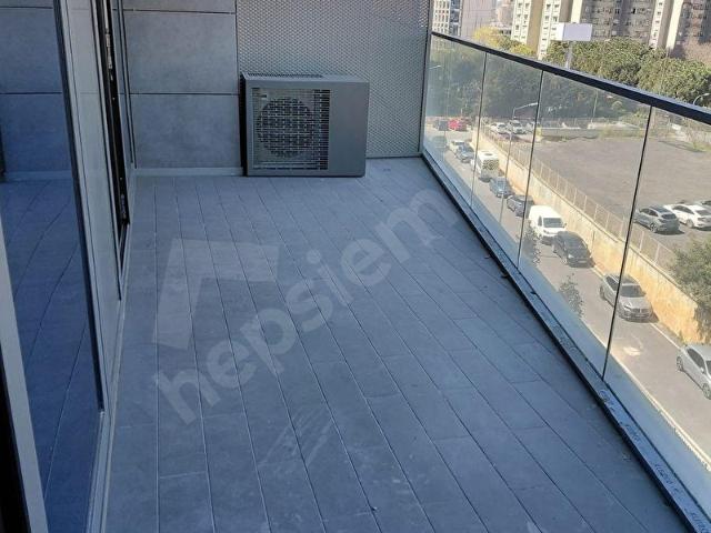 ATAŞEHİR MODERN' DE. SATILIK BALKONLU 2+1 SIFIR.