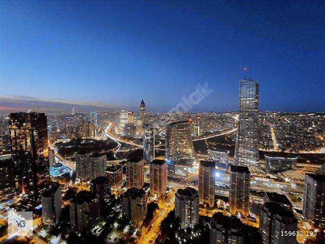 ATAŞEHİR MODERN SiTESi KREDİYE UYGUN SATILIK 5+1.