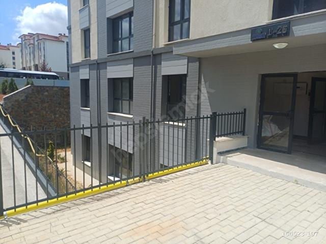ATAŞEHİR TOKİ KONUTLARINDA 3+1 110 m2 ARAKAT KİRALIK DAİRE
