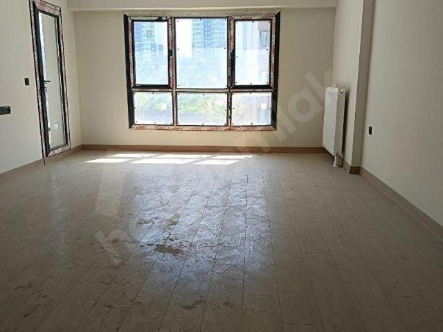 ATAŞEHİR YENİŞEHİR TOKİ 2026 DA SATILIK 3+1 ARAKAT SIFIR DAİRE