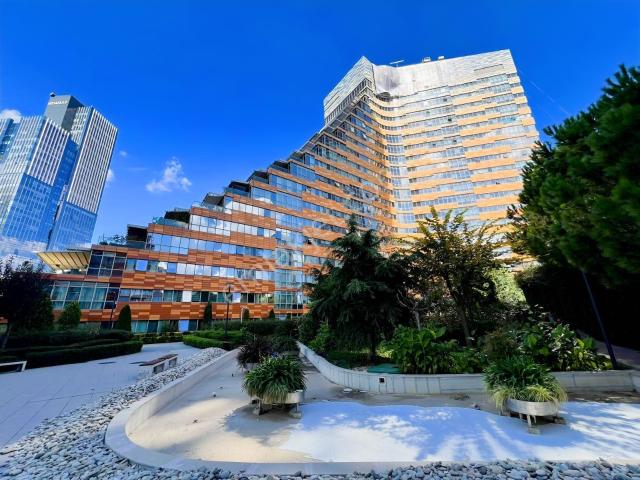 Ataşehir Varyap Merıdıan Konumu Mükemmel Ara Kat 2+1 Kiralık