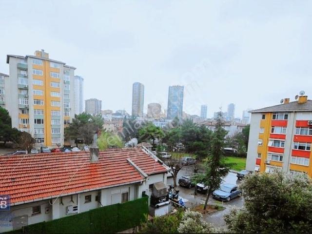 Ataşehir Yakut Sitesinde 2+1 Eşyalı Kiralık Daire