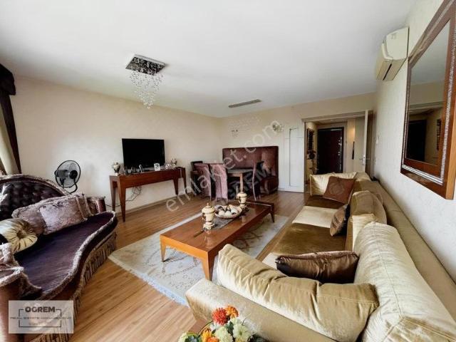 Ataşehir Ağaoğlu Southsıde Sitesinde 2+1 Kiralık Daire