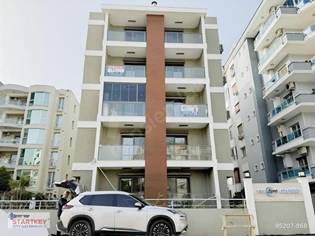 Ataşehir Aura Sitesinde, Sıfır, Geniş, Eşyalı Kiralık 1+1
