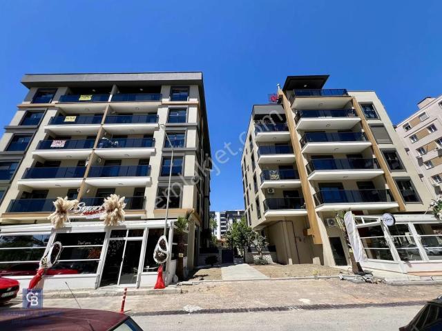 Ataşehir Can Hastanesi Yakını Teraslı 2+1 Kiralık Daire