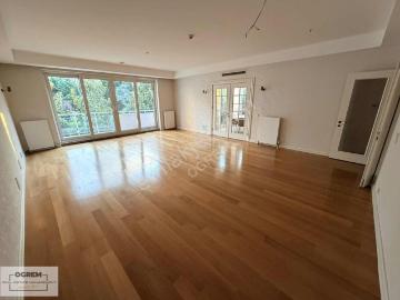 Ataşehir Dıamond / Satılık Kiracısız 5+1 / Teraslı Havuzlu