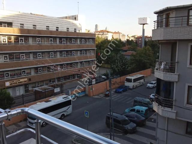 Ataşehir Esatpaşa Konumlu 2+1 Fırsat Daire