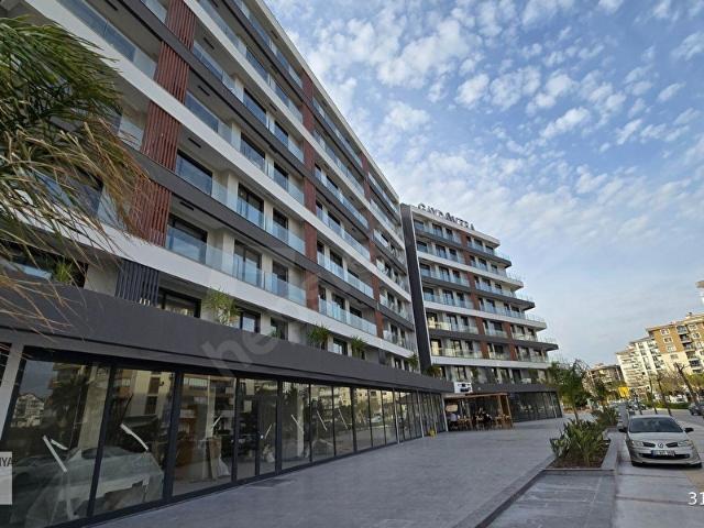 Ataşehir Gayda Vera'da Tramvay Önü Lüks Kiralık 1+1 Daire