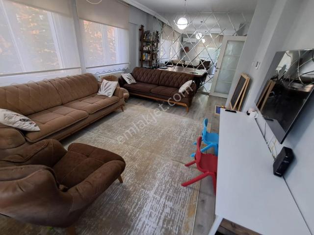 Ataşehir İçerenköy Telekom Civarı 105m2 2+1 Arakat Daire