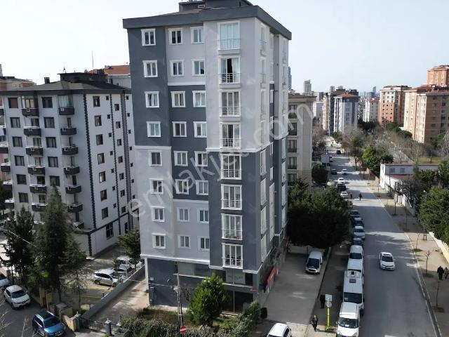 Ataşehir K.bakkalköy Cadde Üzeri Fırsat 3+1 Metroya Yürüme 2 Dk