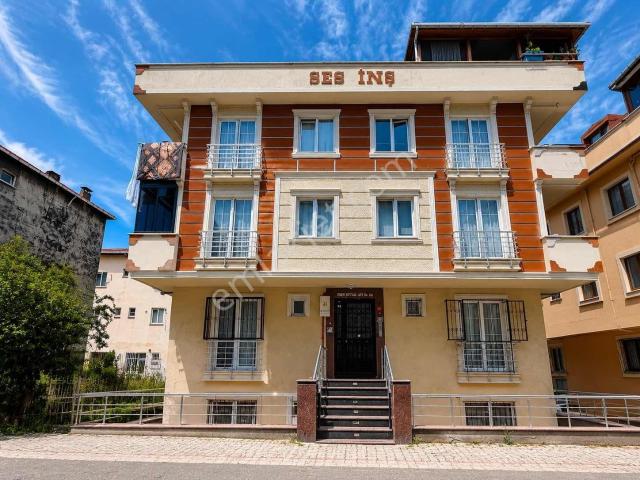 Ataşehir Kayışdağı Satılık 1+1, Bahçe Kullanımlı, Kapalı Mutfak