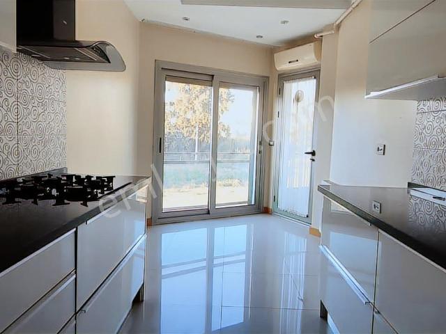 Ataşehir Merkezde Kiralık 3+1 Ferah Daire