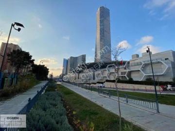 Ataşehir Metropol İstanbul Da Teraslı 4+1 Ofis / Konut