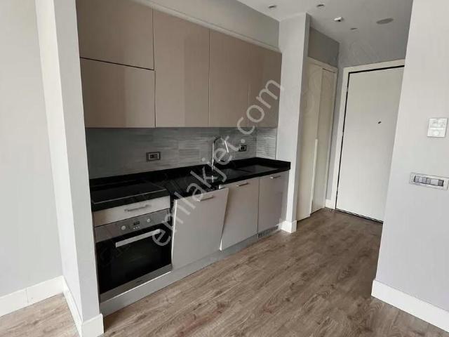Ataşehir Metropol Kiralik Stüdyo Daire/ofis